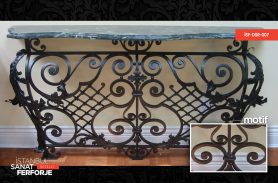 Wrought Iron Dresuar