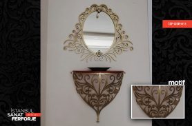 Gold Mirror Detail Wrought Iron Dresuar