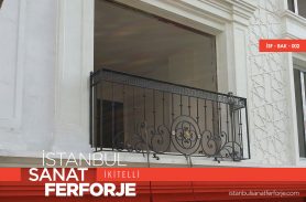 Versace Desen Ferforje Balkon Korkuluğu