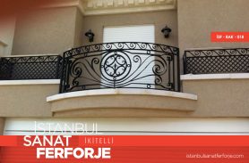 Curved Black Wrought Iron Balcony Railing