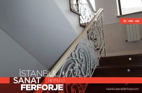 Classic Wood Detail Wrought Iron Stair Railing