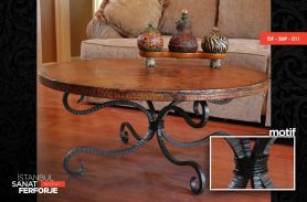 Tumbled Patterned, Elegant Wrought Iron Coffee Table