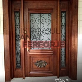 Wood Detail Wrought Iron Gate Models