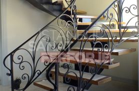 Ivy Design Durable Wrought Iron Stair Railing