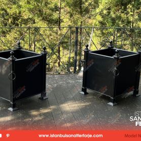 Ferforje Saksı istanbul sanat ferforje Bahçe aksesuarları