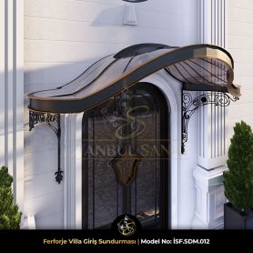 Kavisli formda ferforje villa giriş sundurması ISF.SDM.012, el işçiliği ferforje detaylar ve cam üst örtü ile villa girişlerine estetik çözüm