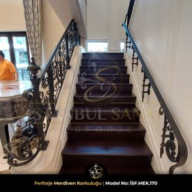 Simetrik yerleşimli ferforje merdiven korkuluğu ISF.MEK.170 üst görünüm