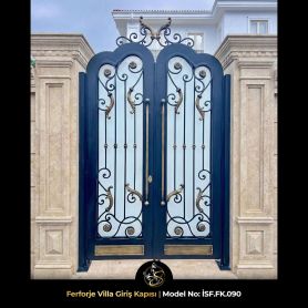 Çift kanatlı neo-klasik ferforje villa giriş kapısı, cam panelli ve rokoko detaylı – ISF.FK.090